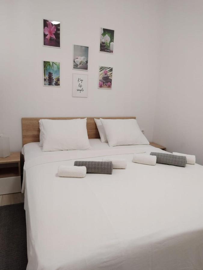 Apartments Leticia Vrsi Room photo